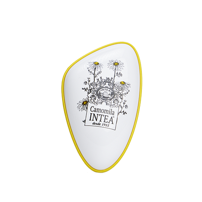 Hair detangling brush